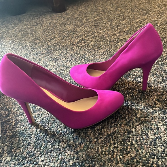 Jessica Simpson - Ariva - Twilight Magenta - Picture 4 of 4